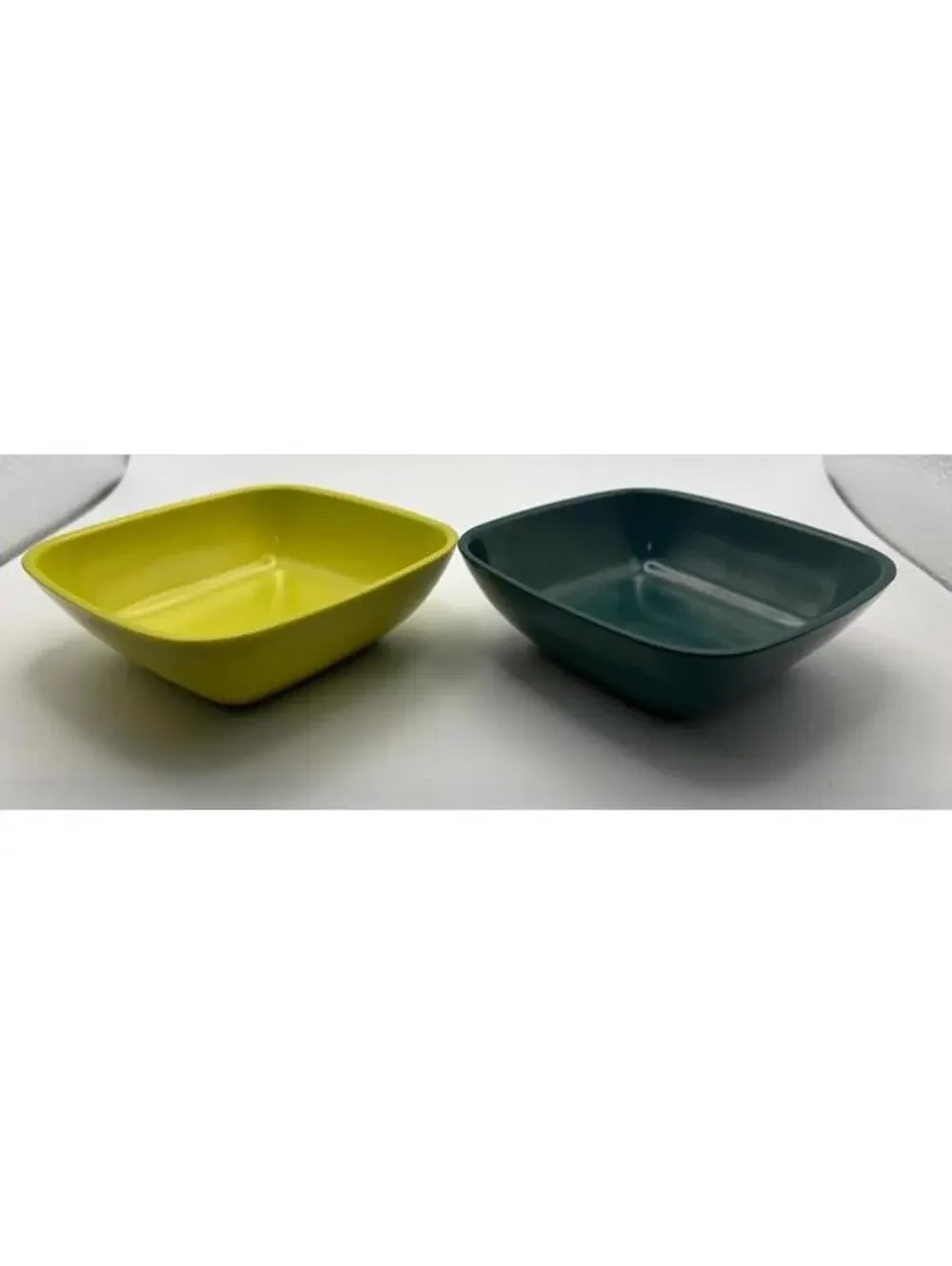 Arrowhead Brookpark Ever Ware Melmac Dishes.
